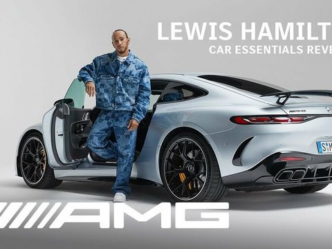 Хэмилтон снялся в рекламе Mercedes AMG GT